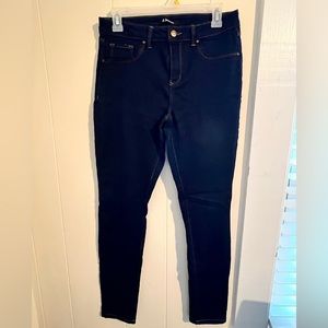 Size 8 jeggings